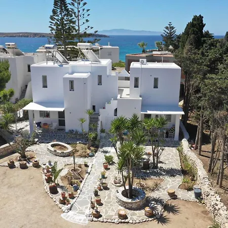 Kikis Sea View And Veranda Drios