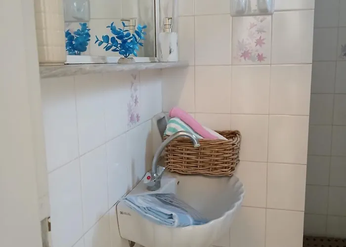 Kikis Sea View And Veranda * Drios